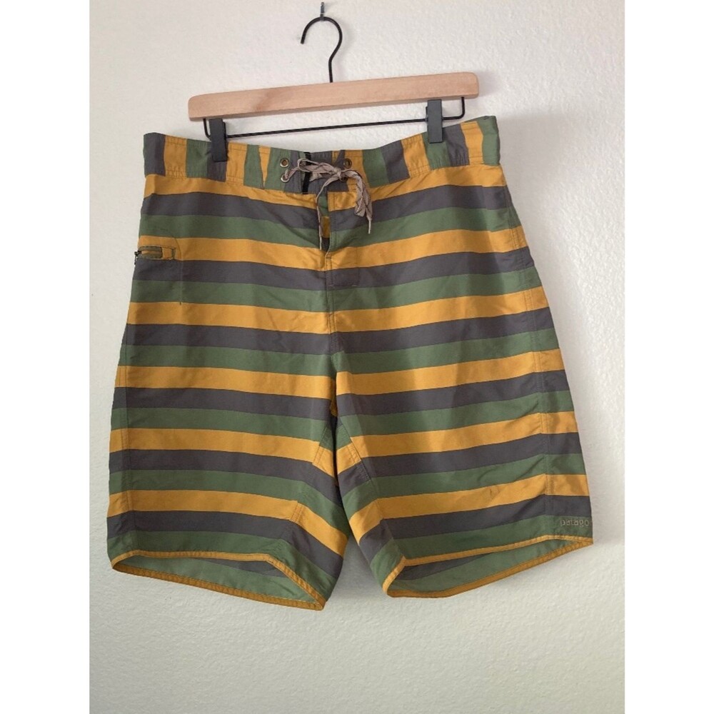 Patagonia Board Shorts Striped Zip Pocket Swim Trunks 10" Inseam Mens Size 36